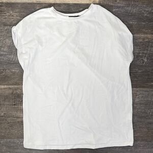 Automet white casual T-shirt top size medium  M B160